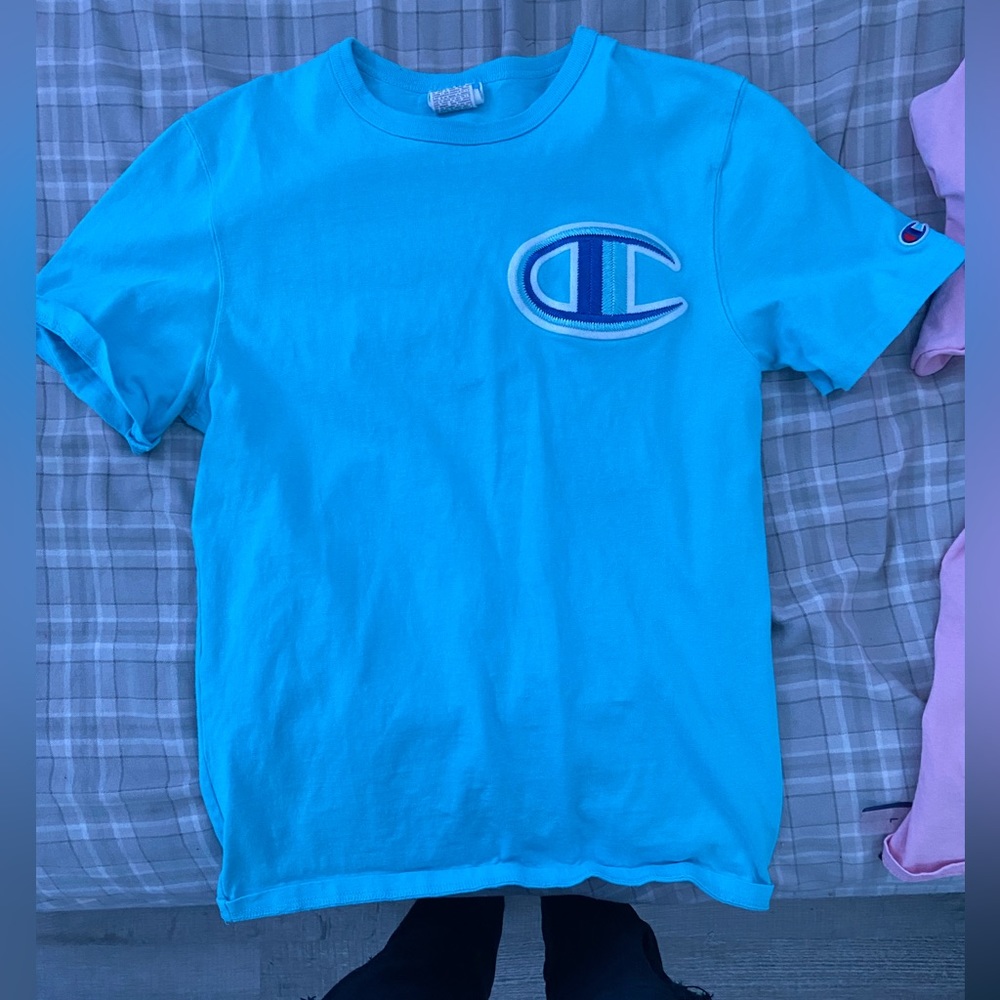 Light blue champion tshirt